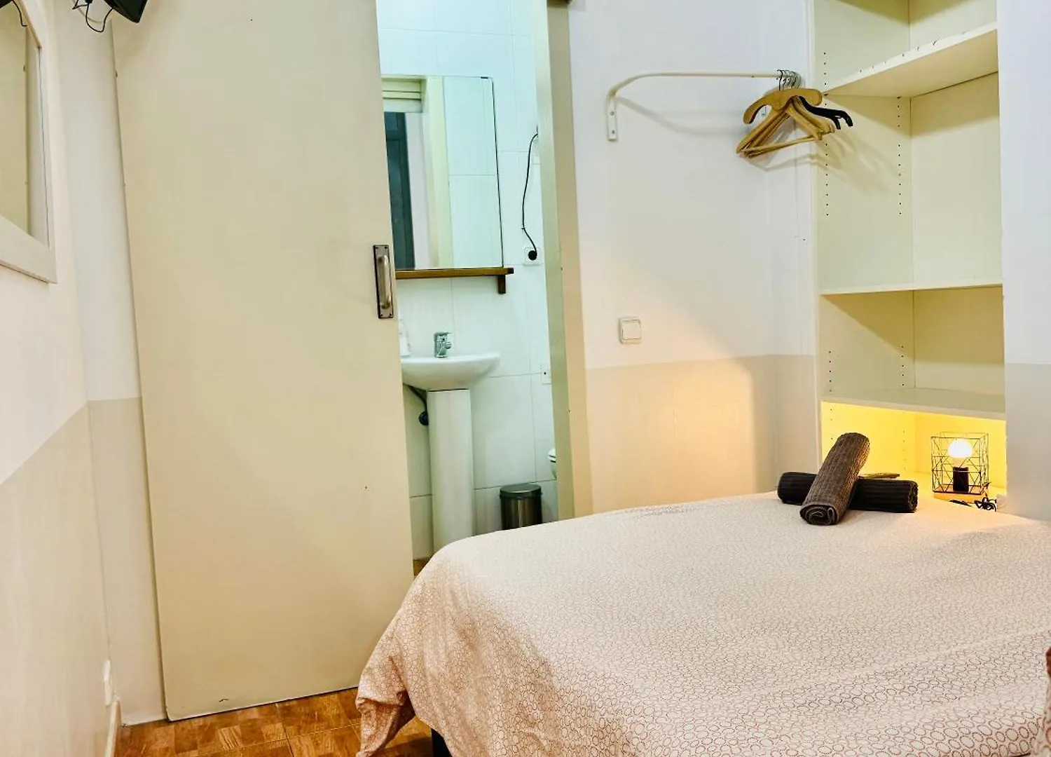 Apartament O43 Center Barca 4 3 Barcelona